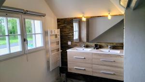B&B / Chambres d'hotes Le Moulin de Saubrigues : photos des chambres
