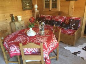 Chalets Chalet pour 2 amoureux : photos des chambres