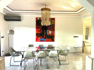 APPARTEMENTS NIA CONFORT, Plein centre ville, avec TERRASSE