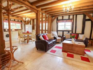 Blackbird Cottage at Boyke Manor