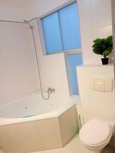 Sunrise Oceanfront Condo Miraflores