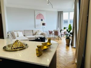 Warsaw Sadyba Premium Apartment by B2