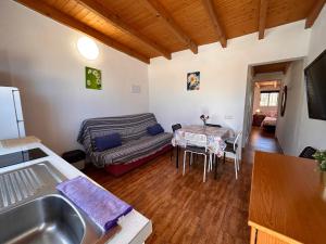 Alquilaencanarias Plaza de Alojera 2