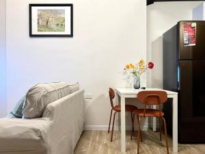 Lofts Fashion Island