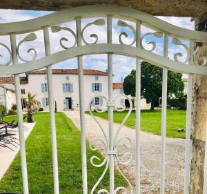 La Belle Parenthèse