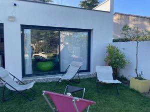 Maison moderne Avignon pour 6 pers Piscine privée