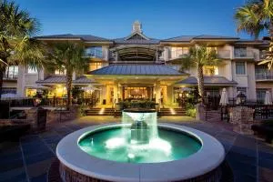 海港镇度假村和俱乐部 - 希尔顿黑德岛