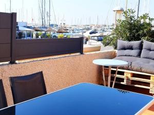 Cap Sud: terrasse; clim; centre port du Cap dAgde