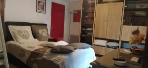 Appartements GITE DE CHARME PLEINE NATURE : photos des chambres