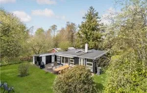 Cozy Home In Dronningmølle With Wifi - Hulerød