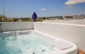 Gorgeous Home In Marina Di Ragusa