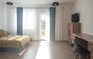 Nice Apartment In Wilcze With Wifi
