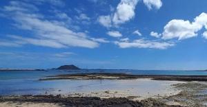 Corralejo Tender Suite