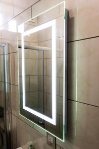 Entire 2 Bedroom Ground Floor Apartment Cardiff City Centre & Stadium