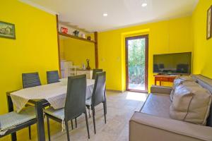 Apartments with a parking space Losinj, Losinj - 21194