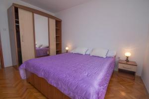 Apartments with a parking space Losinj, Losinj - 21195