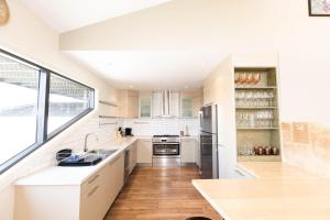 Bogong Lakeview 1 of 19 Bogong Street