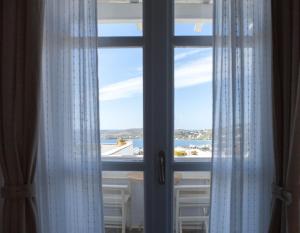 Superior Double Room with Sea View (2-3 Adults)