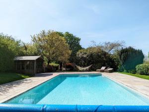 Holme Street House and Dove Cote Lodge