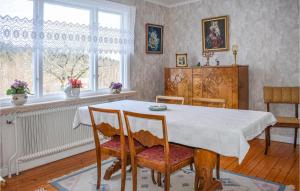 Lovely Home In Tving With Wifi