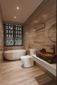 Studio Tiêu Chuẩn (Standard Studio)