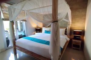 3 Bedroom with private pool Seminyak near Beach&lafavela