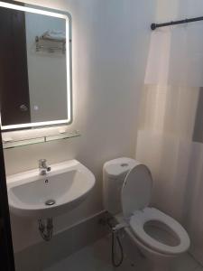 The Journeyman Suite at Covent Garden Sta Mesa Manila