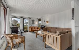 Amazing Home In Hvide Sande With Wifi