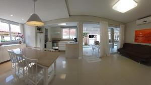 Jurerê Casa RISC 32