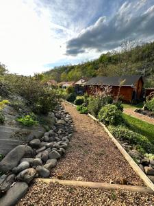 Chalets Les Herbes Folles : photos des chambres