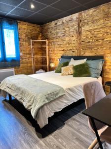 Chalets Les Herbes Folles : photos des chambres