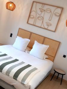 Hotels Intense Boutik-Hotel : Chambre Double ou Lits Jumeaux - Vue sur Port