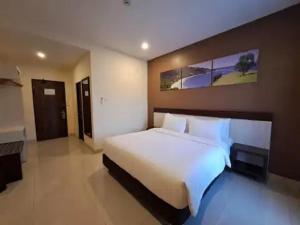 Hotel Simfony Alor