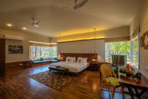 The Riverwood Forest Retreat - Kanha