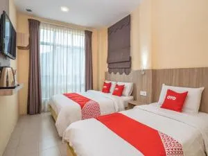 Hotel The Island - 邦咯