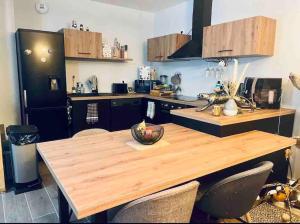 Le Plessis Capitale - Appartement entier avec jardin