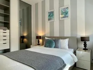 Nowoczesny Apartament z widokiem na rzekę i jezioro - Chruściele