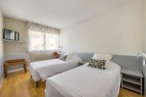 Hotels Hotel Newport : Chambre Lits Jumeaux - Non remboursable