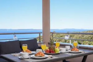 Sunset Beach Suites - Gornje Petrčane