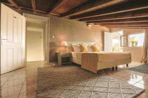 Nimfi Hotel, Skiathos