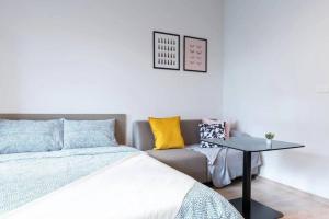 4-mrt rame9 400m-Infinity poolgymshopping mall