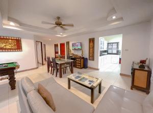 GARDEN VILLA - PATTAYA HOLIDAY HOUSE WALKING STREET 4 bedrooms