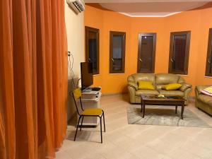 Large Double or Twin Room room in The Orange House