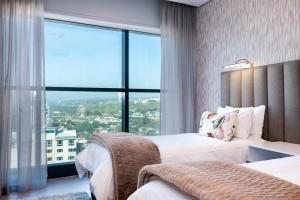 2310 Oceans Apartment - by Stay in Umhlanga