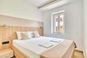 Symphony Apartments Street View