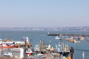 The Sail Loft Suite - Sea View - Private patio