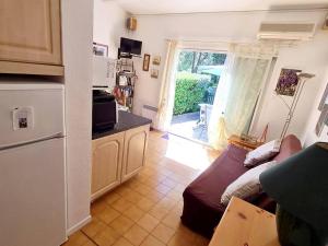 Appartements Maison T3 climatisee avec jardin, piscine, tennis, parking prive, a 200m des plages et commerces - FR-1-316-40 : photos des chambres