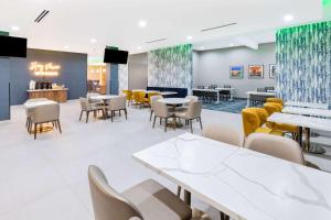 La Quinta Inn & Suites by Wyndham Pharr RGV Medical Center