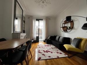 Appartements superbe appartement belifontain coeur de ville : photos des chambres