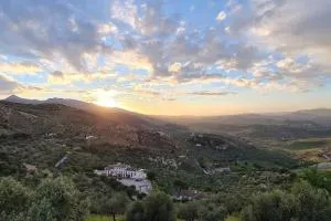 Entre Vistas - Zahara de la Sierra